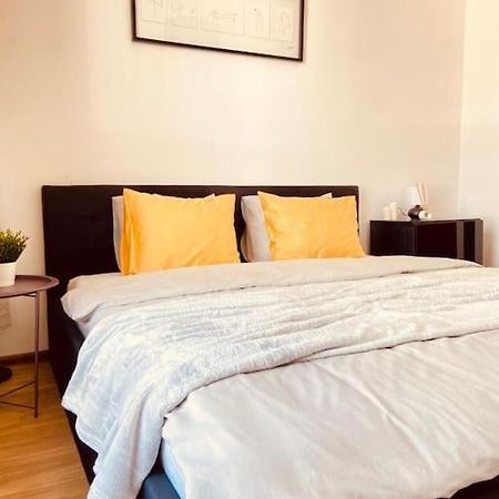 Spacious,Stylish And Comfortable 2 Room Apartment With Million Dollar View Варшава Экстерьер фото