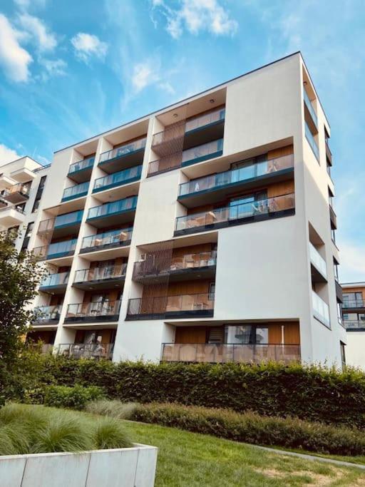 Spacious,Stylish And Comfortable 2 Room Apartment With Million Dollar View Варшава Экстерьер фото